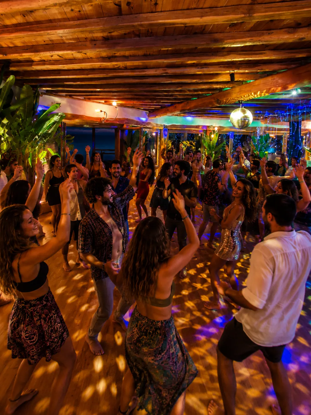 Club photo 2 - club2